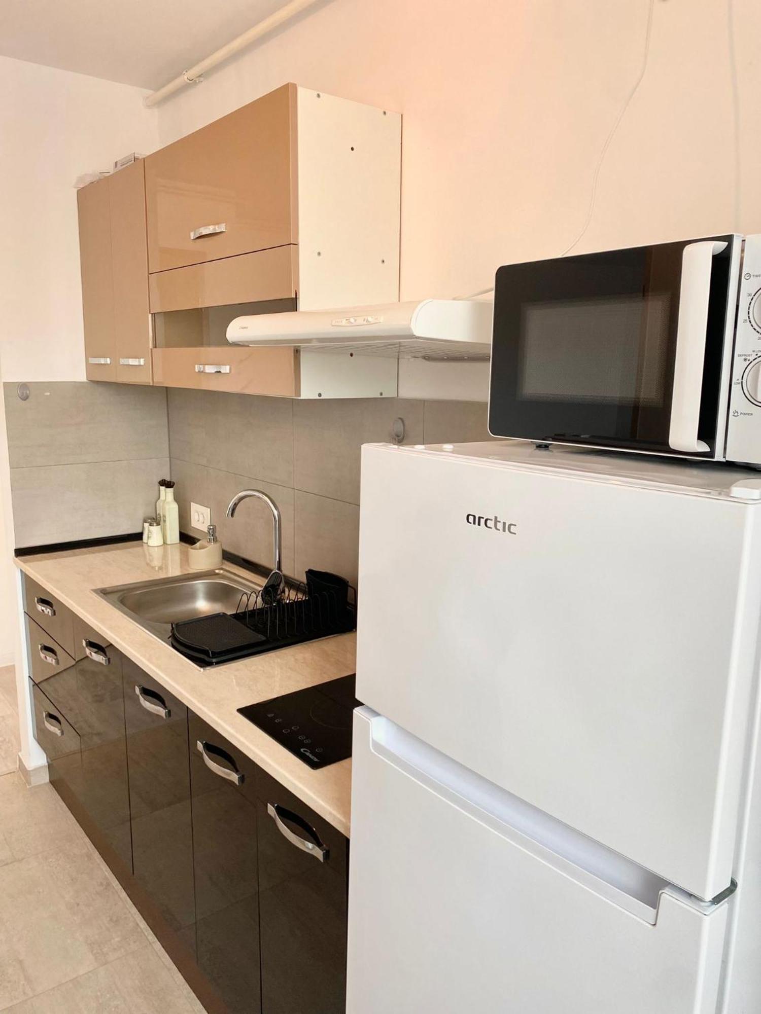 Jad - Luxury 3 Rooms & 2 Rooms Apartments In Kasper, Near Coresi Mall Brassó Kültér fotó
