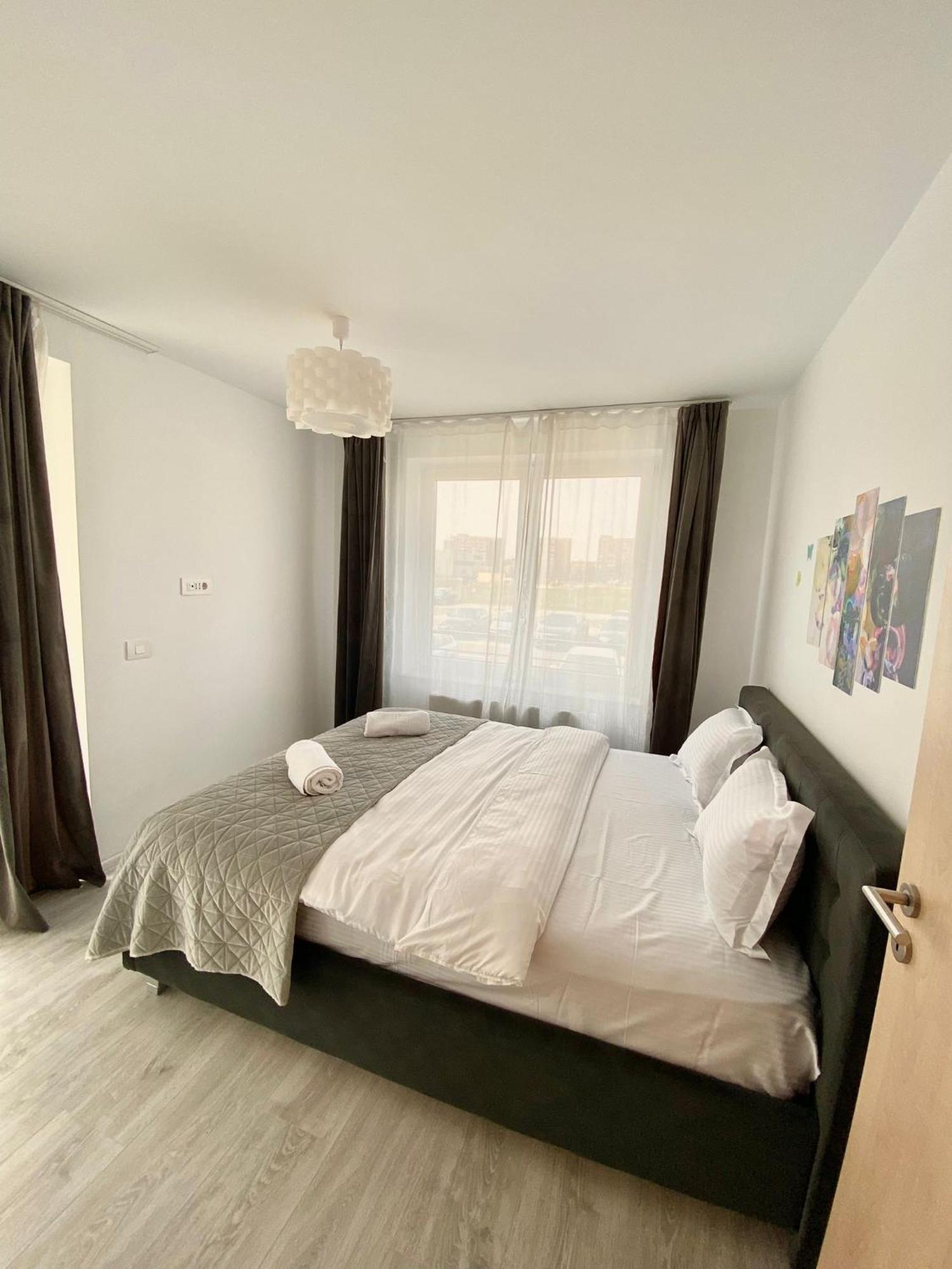Jad - Luxury 3 Rooms & 2 Rooms Apartments In Kasper, Near Coresi Mall Brassó Kültér fotó