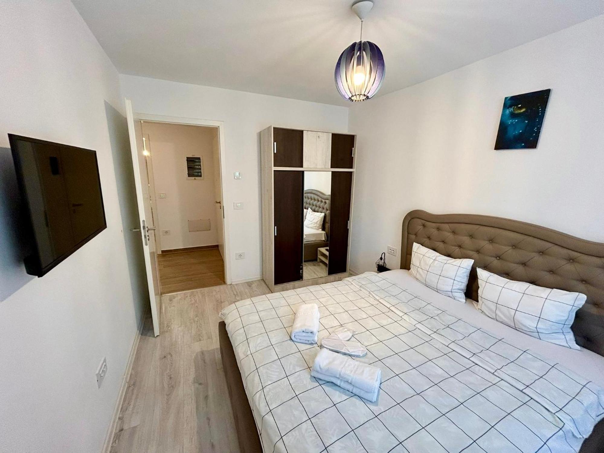 Jad - Luxury 3 Rooms & 2 Rooms Apartments In Kasper, Near Coresi Mall Brassó Kültér fotó