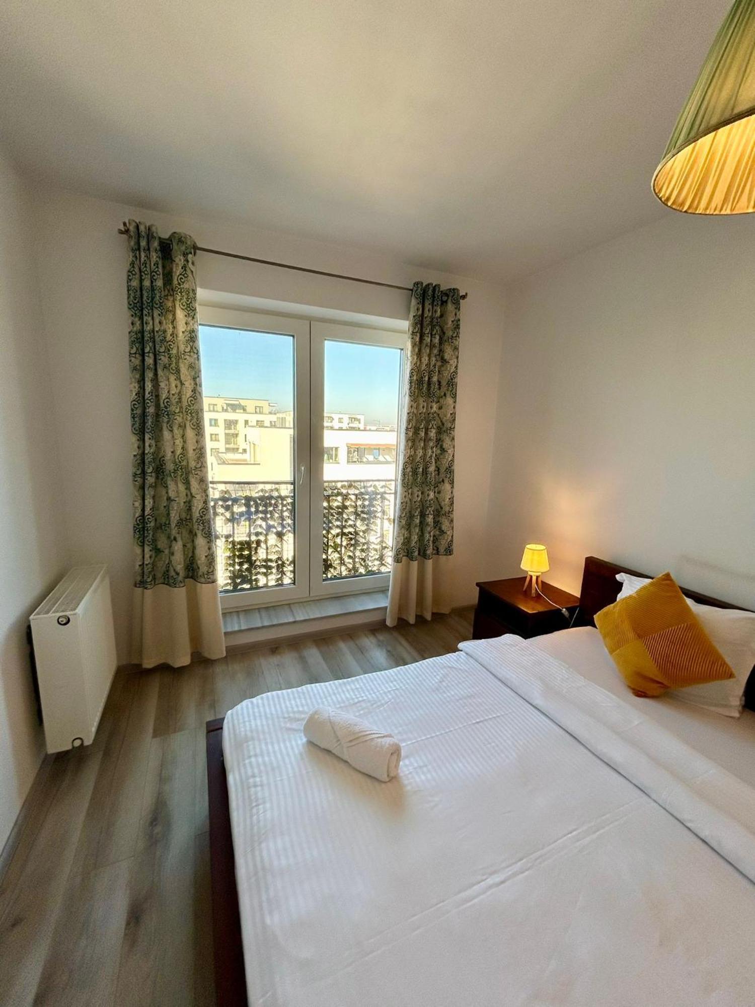 Jad - Luxury 3 Rooms & 2 Rooms Apartments In Kasper, Near Coresi Mall Brassó Kültér fotó