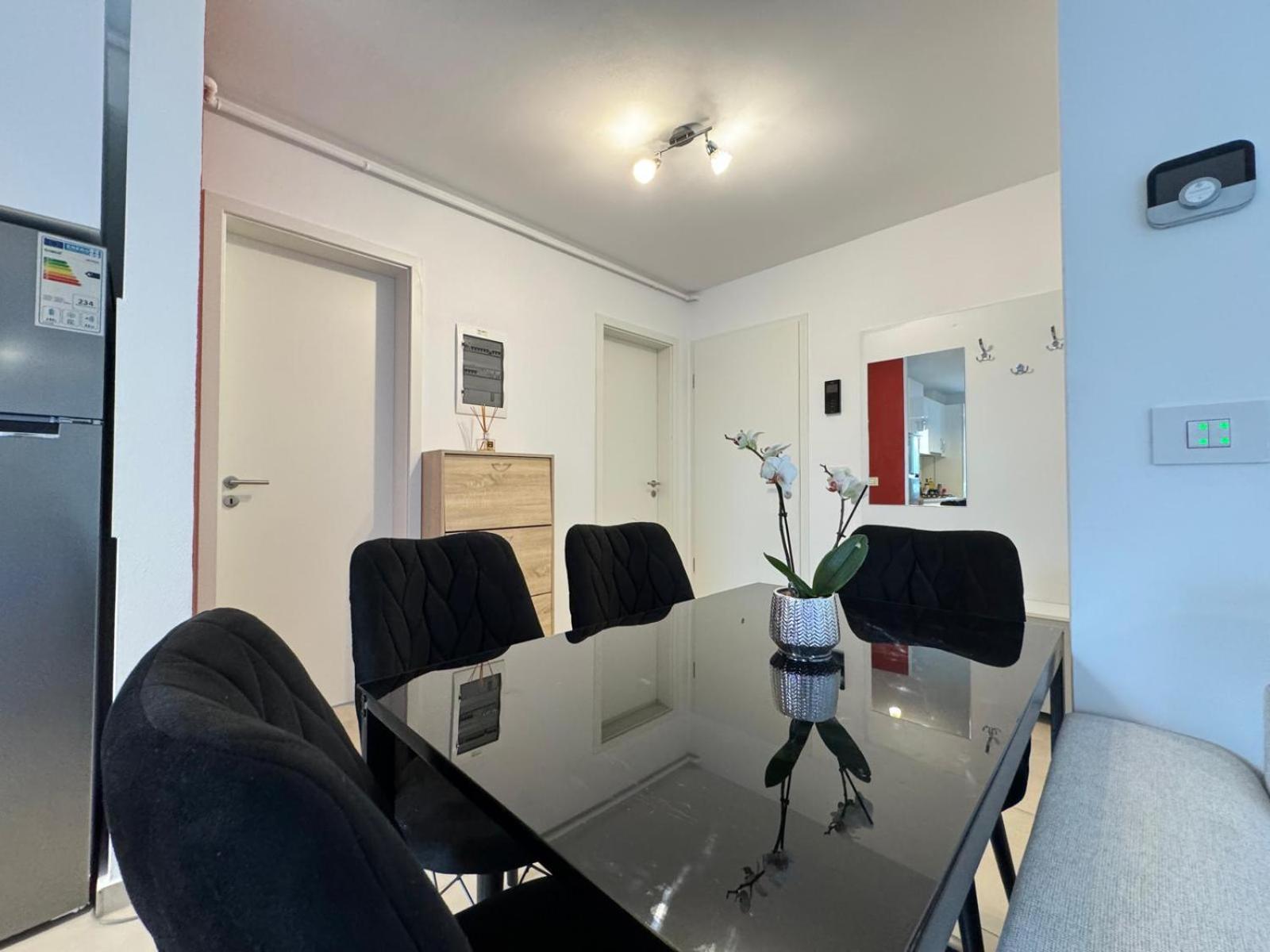 Jad - Luxury 3 Rooms & 2 Rooms Apartments In Kasper, Near Coresi Mall Brassó Kültér fotó